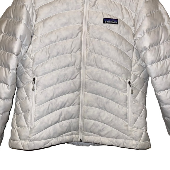 Patagonia Woman Down Jacket Size S - Picture 3 of 8